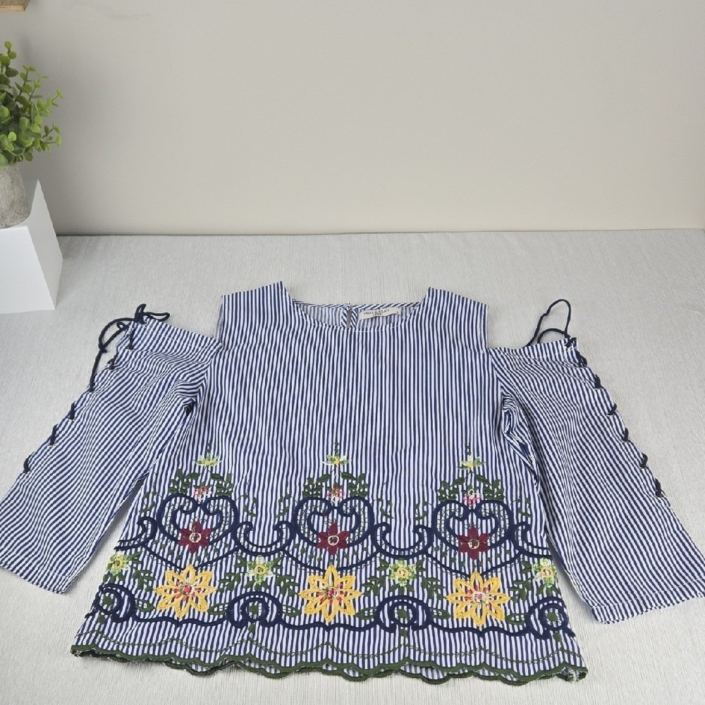 Miss Kelly 1999‎ Blue White Striped Cold Shoulder Embroidered Top Medium Cotton